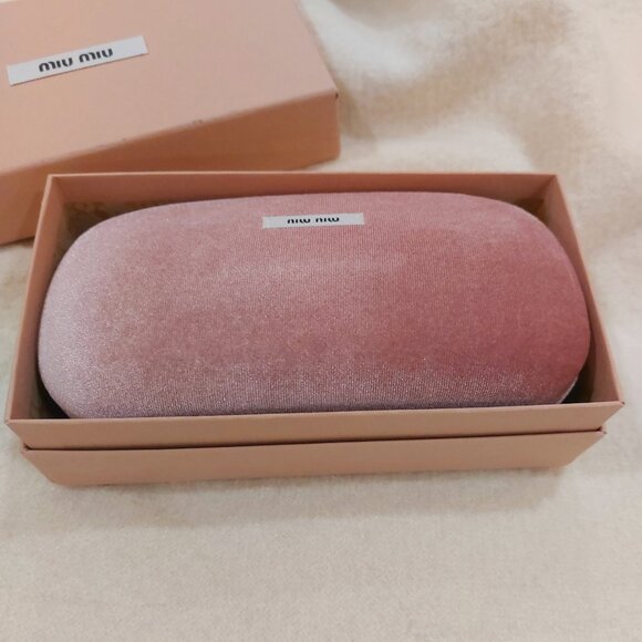 Miu Miu turtoise Sunglasses - Picture 3 of 4